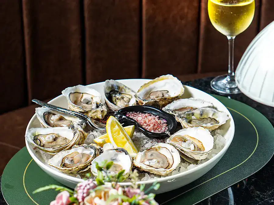 Blossom Steakhouse - Food and Wine Oysters Plate